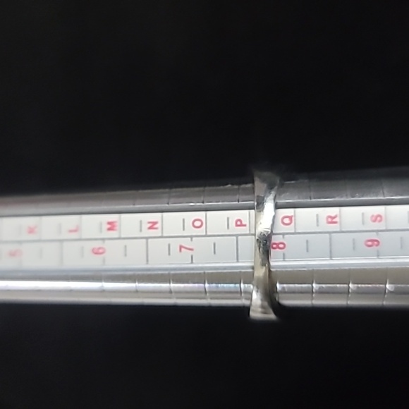 Criss Cross Ring Size 8 - Picture 8 of 8